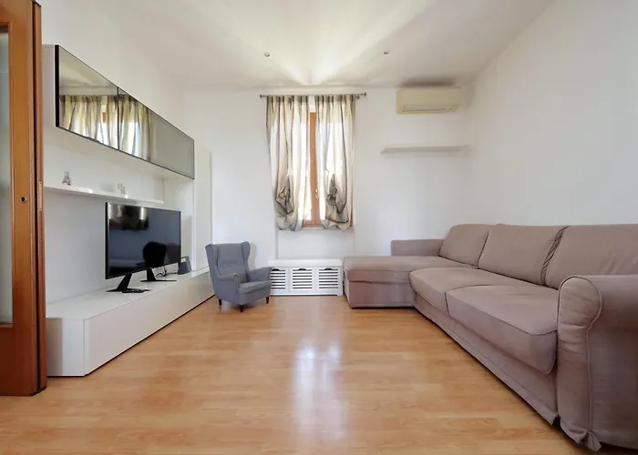 Apartment Stazione Trastevere 3br Flat By Flatinrome *